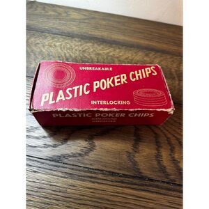 Complete set of vintage plastic poker chips in original box 100 chips.